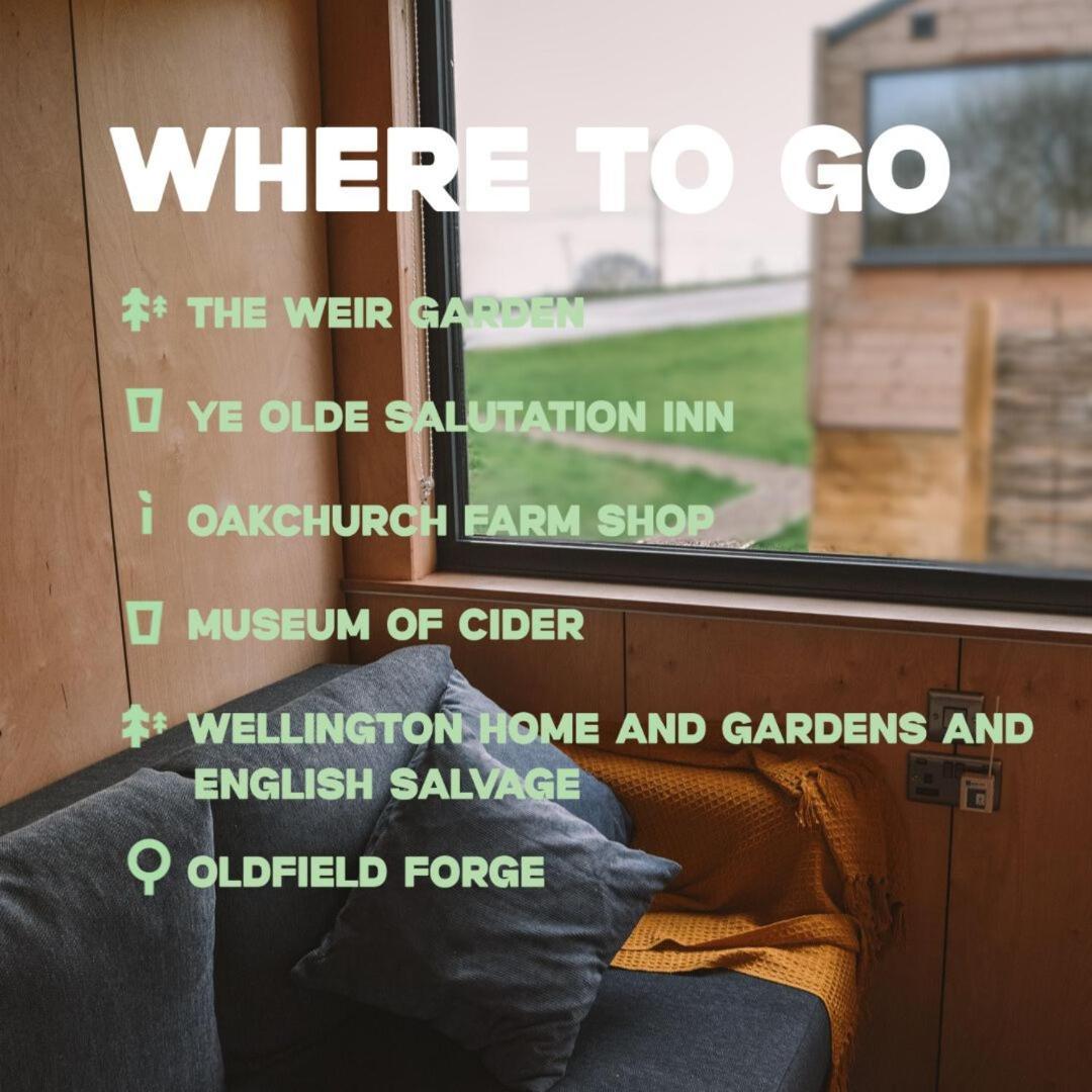 Beautiful Cabins In Herefordshire Countryside Екстериор снимка