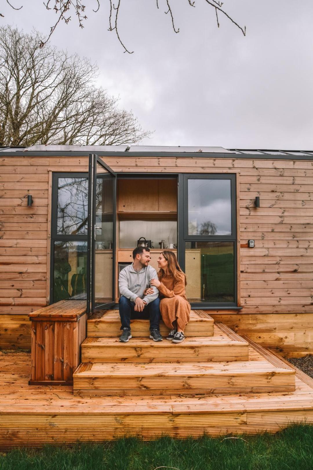 Beautiful Cabins In Herefordshire Countryside Екстериор снимка