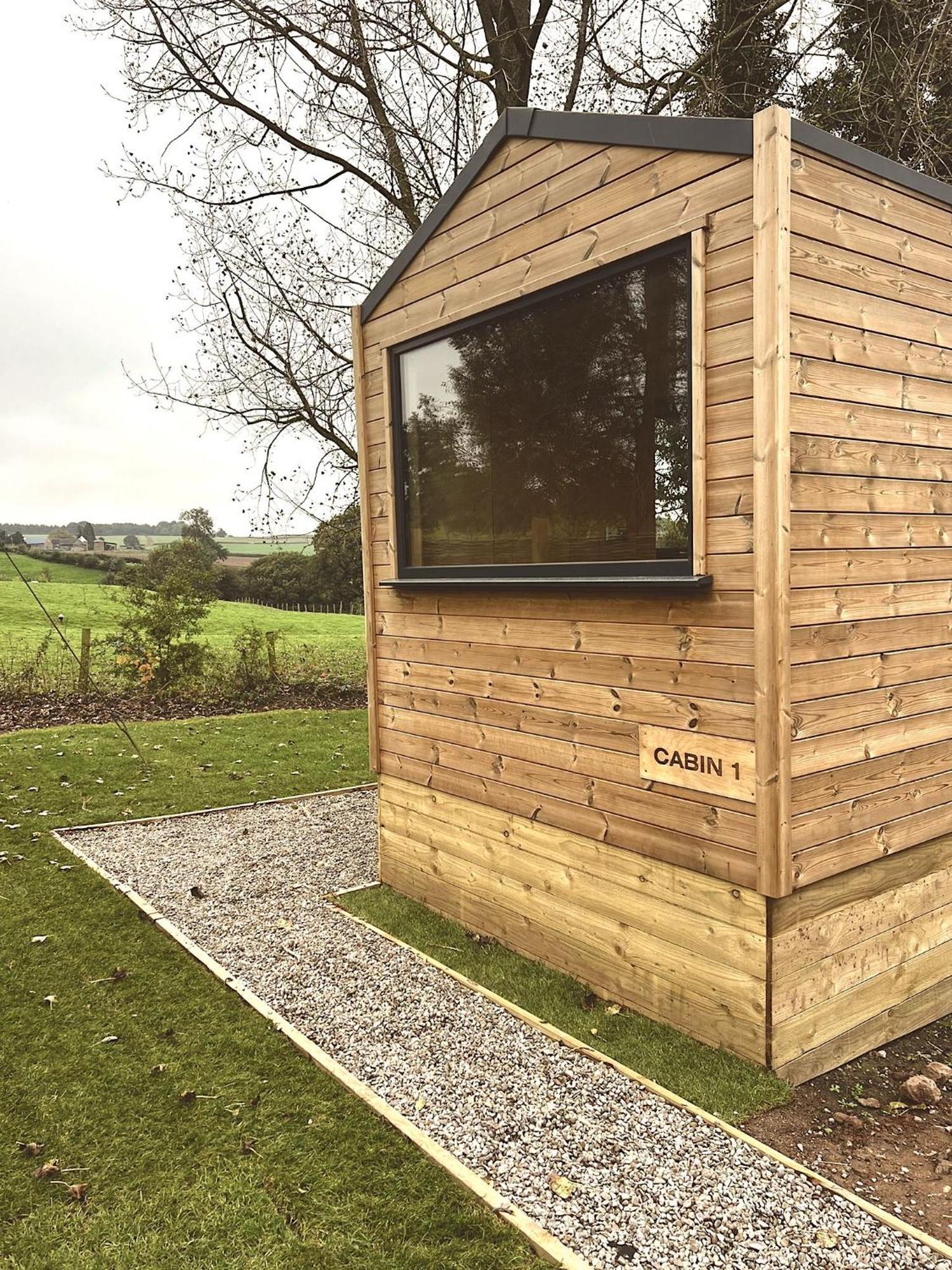 Beautiful Cabins In Herefordshire Countryside Екстериор снимка